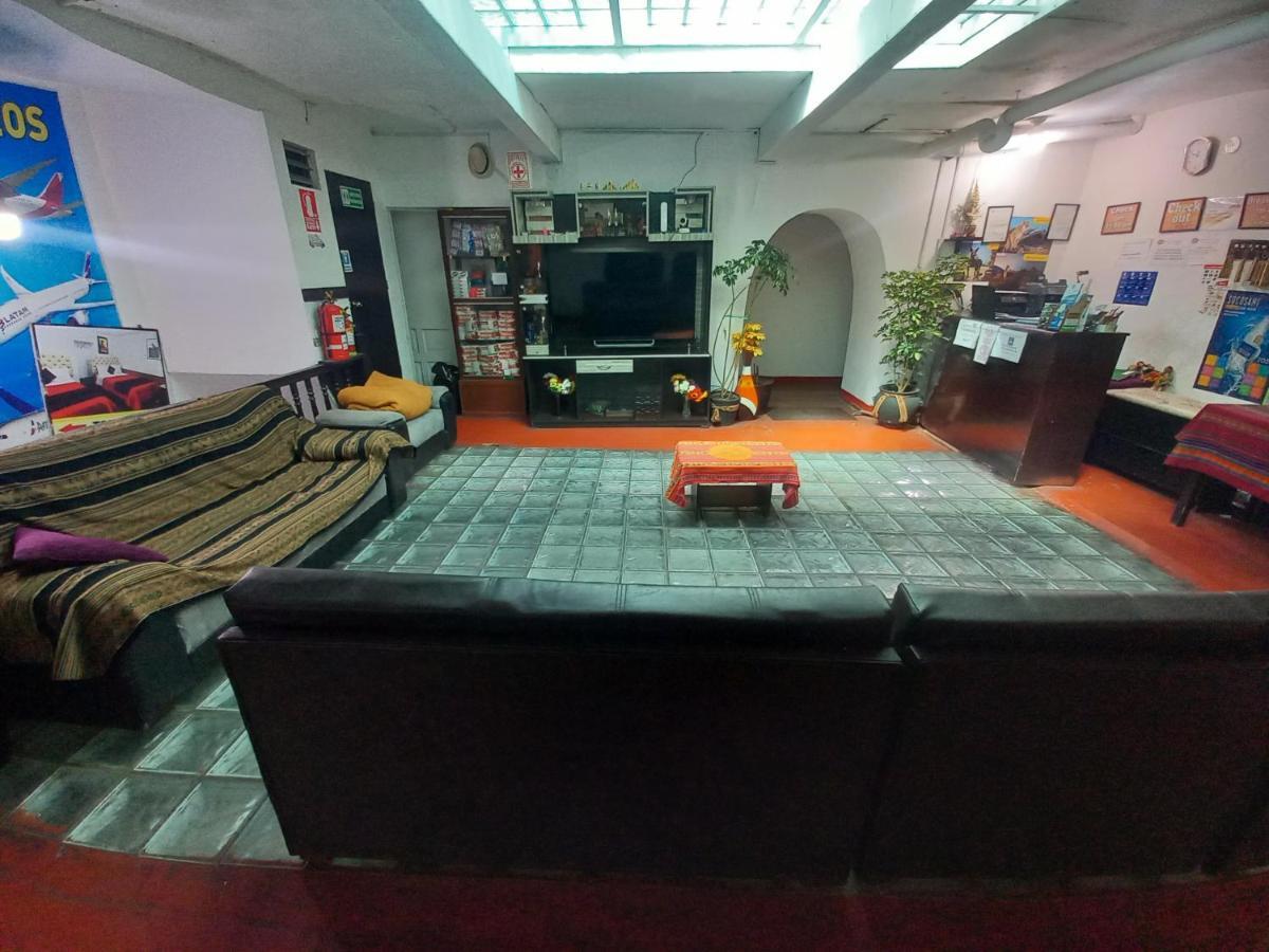 Imperial Golden House Inn Куско Экстерьер фото